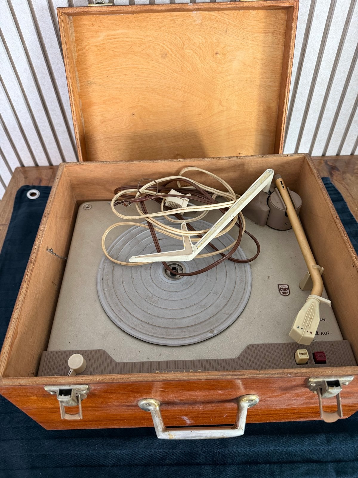 Vintage Philips Platenspeler in Houten Koffer - Automatisch, Ophalen, Philips, Gebruikt, Automatisch