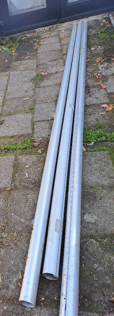 palen drie stuks aluminium leng te 215 bij 9cm doorsnee, Tuin en Terras, Palen, Balken en Planken, Ophalen of Verzenden, Zo goed als nieuw