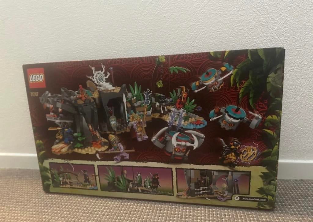 Lego Ninjago 71747 The Keepers' Village, Kinderen en Baby's, Speelgoed | Duplo en Lego, Lego, Nieuw, Ophalen of Verzenden, Inclusief doos