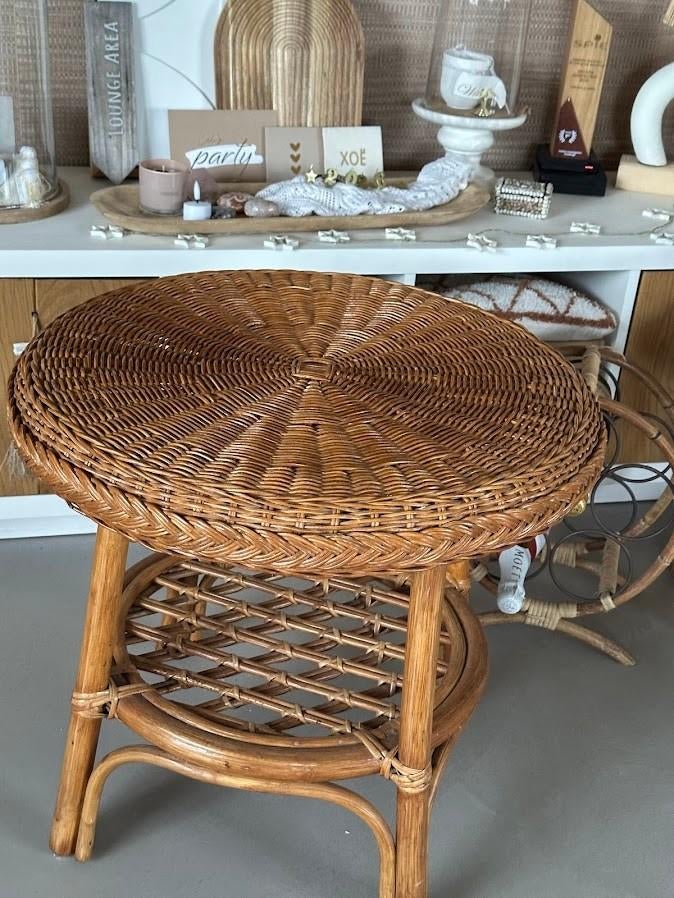 Rotan rieten bijzet tafel, Huis en Inrichting, Tafels | Salontafels, Ophalen, 50 tot 100 cm, 50 tot 100 cm, Zo goed als nieuw