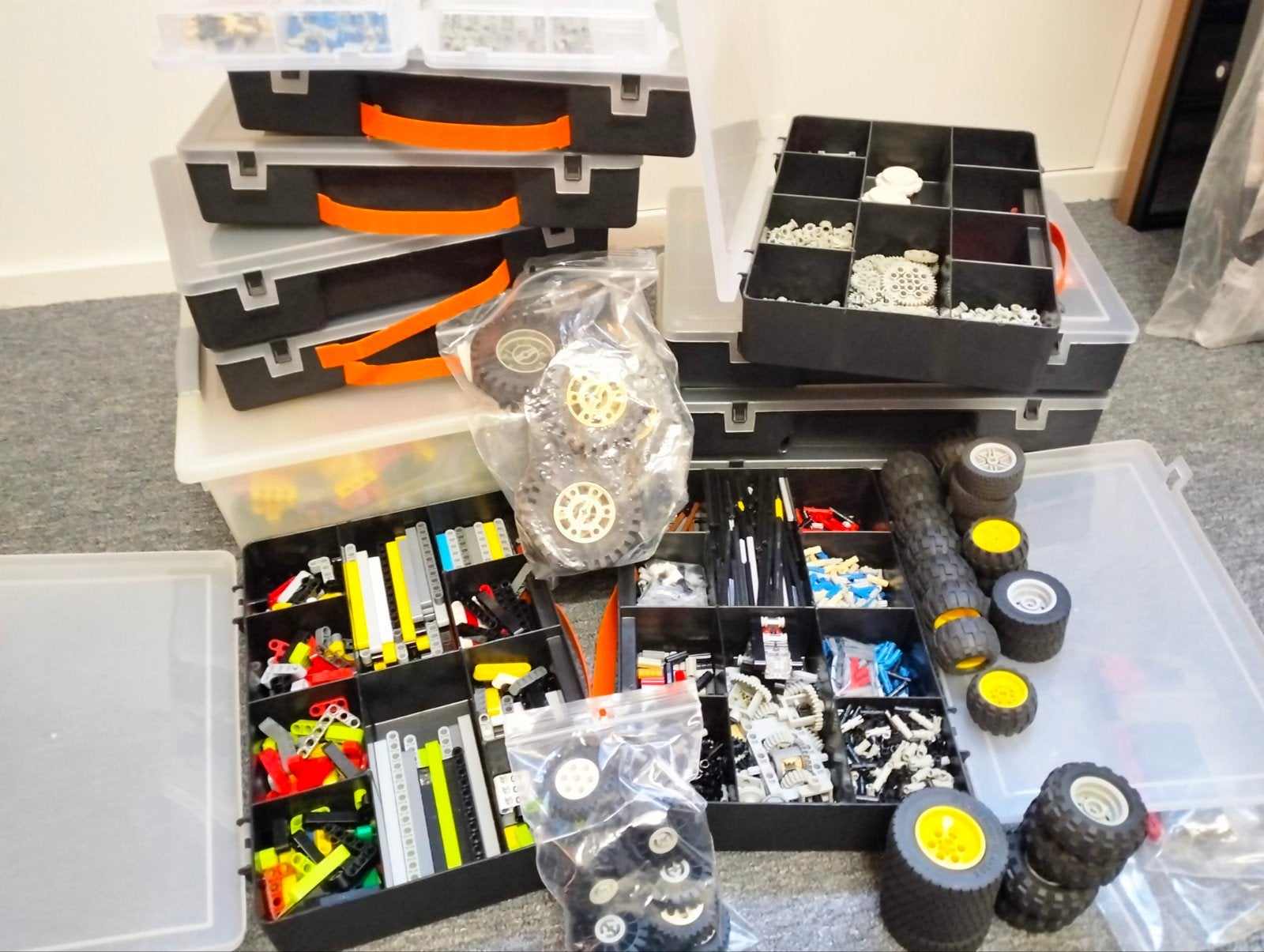 10 kg LEGO Technic onderdelen incl. sorteerbakken, Gebruikt, Lego, Ophalen of Verzenden, Technic
