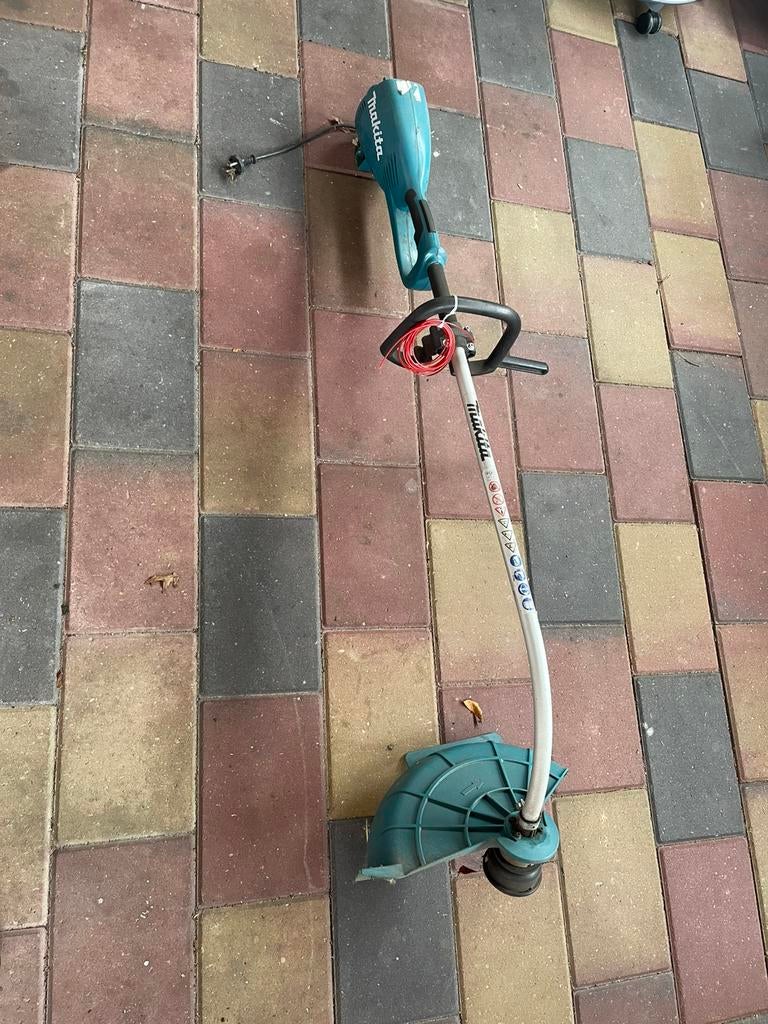 Makita bosmaaier elektrisch, Ophalen, Gebruikt, Elektrisch