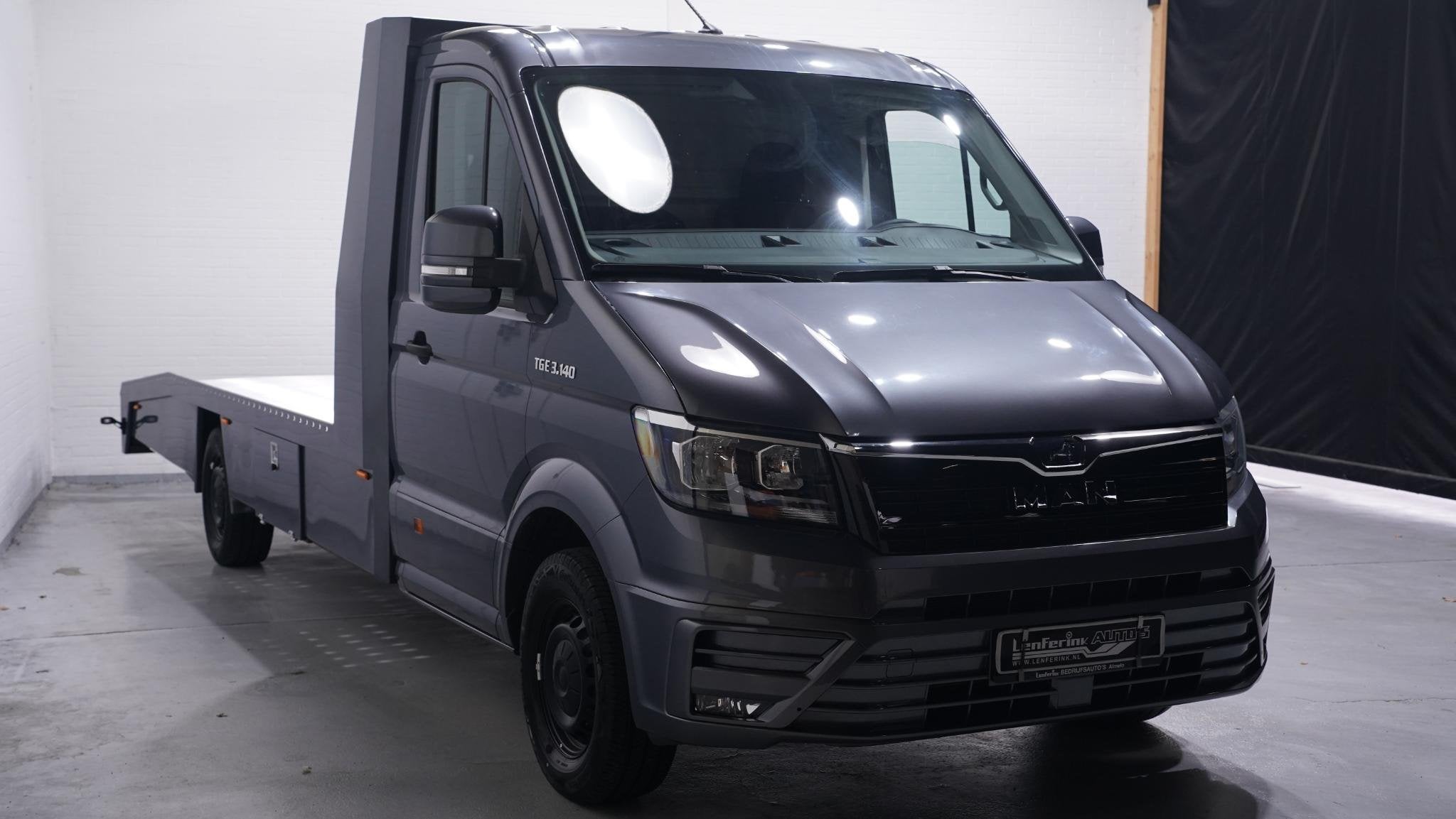 MAN TGE 2.0 TDI 140 pk Autotransporter Airco, Luchtvering Ap, Voorwielaandrijving, Stof, Gebruikt, 4 cilinders