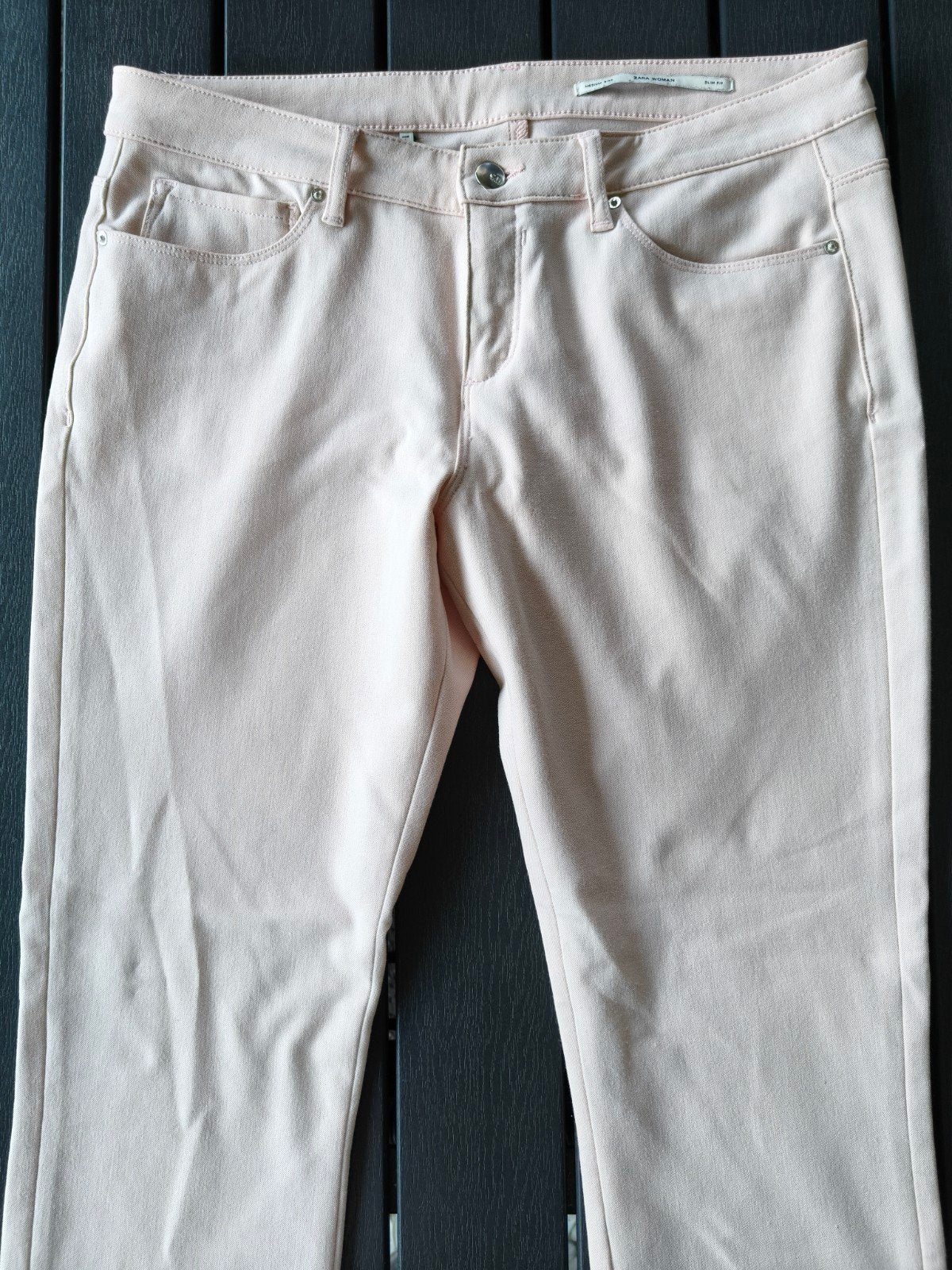 Licht roze broek maat L van het merk Zara, Kleding | Dames, Zara, Maat 42/44 (L), Ophalen of Verzenden, Zo goed als nieuw