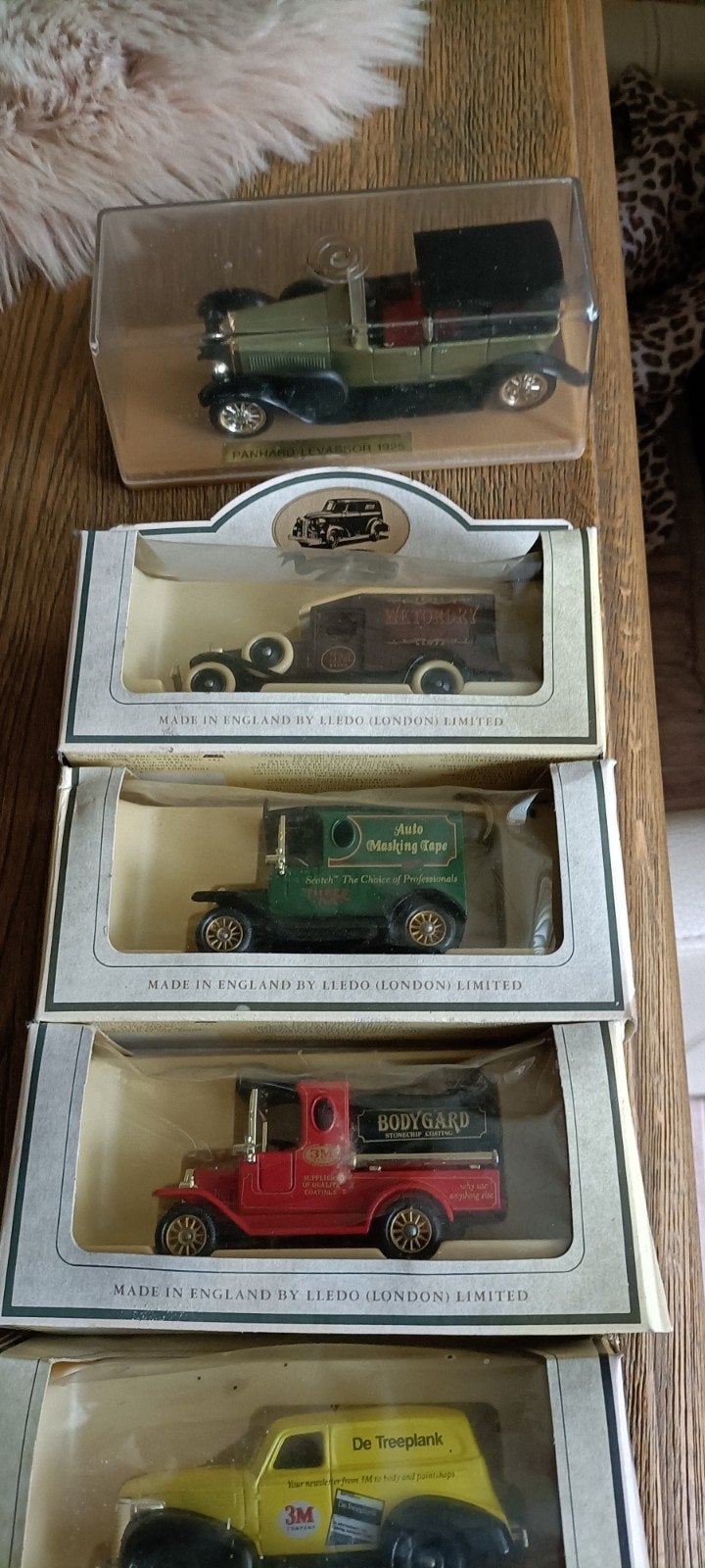 Set van 5 Lledo (London) Limited modelauto's in doos, Ophalen of Verzenden