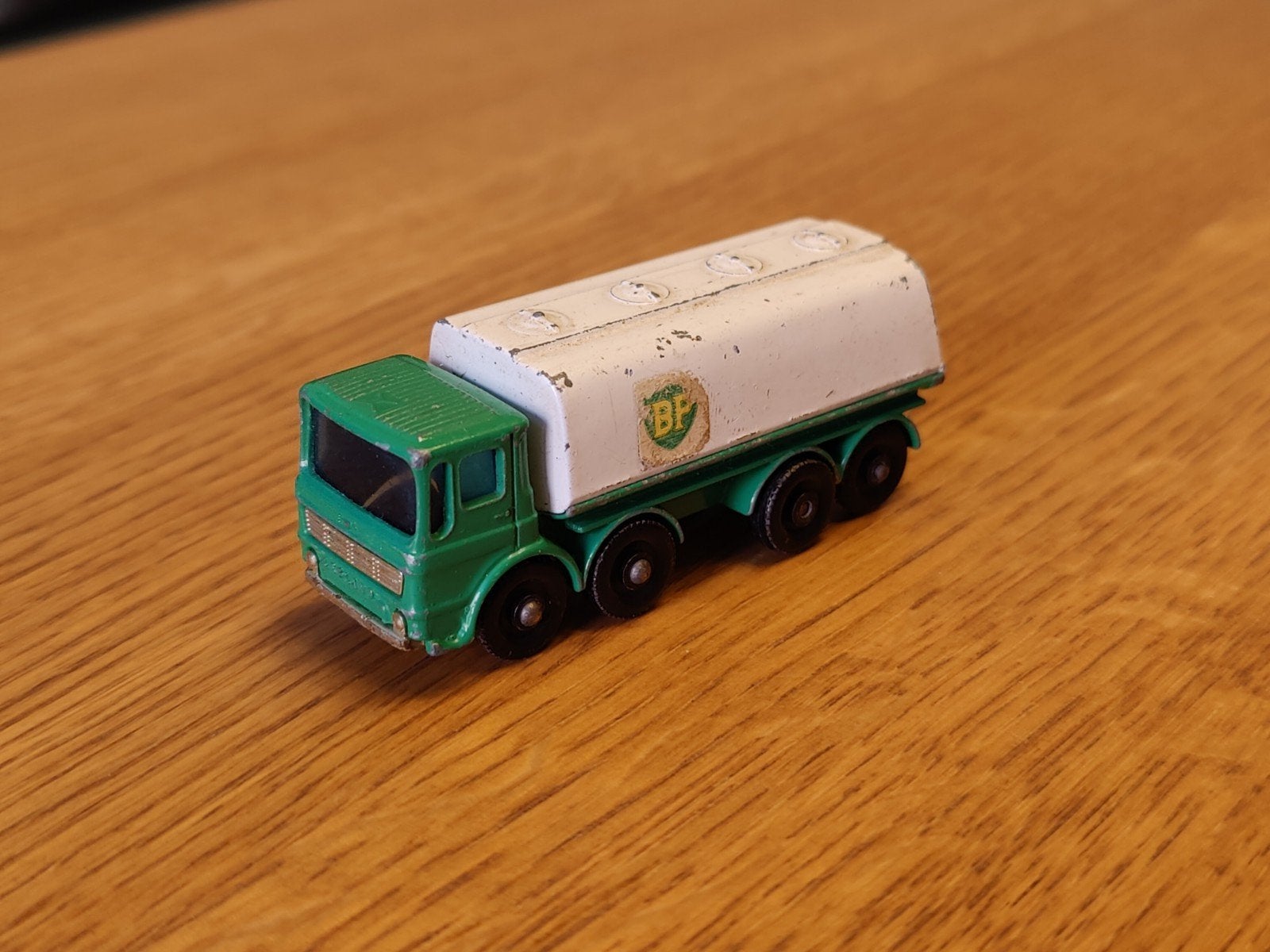 Matchbox Leyland Petrol Tanker BP, Ophalen, Zo goed als nieuw, Auto