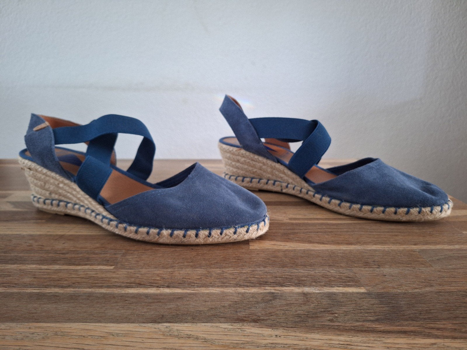 Leuke blauwe espadrilles maat 42, Blauw, Ophalen of Verzenden, Espadrilles of Moccasins, Verbenas