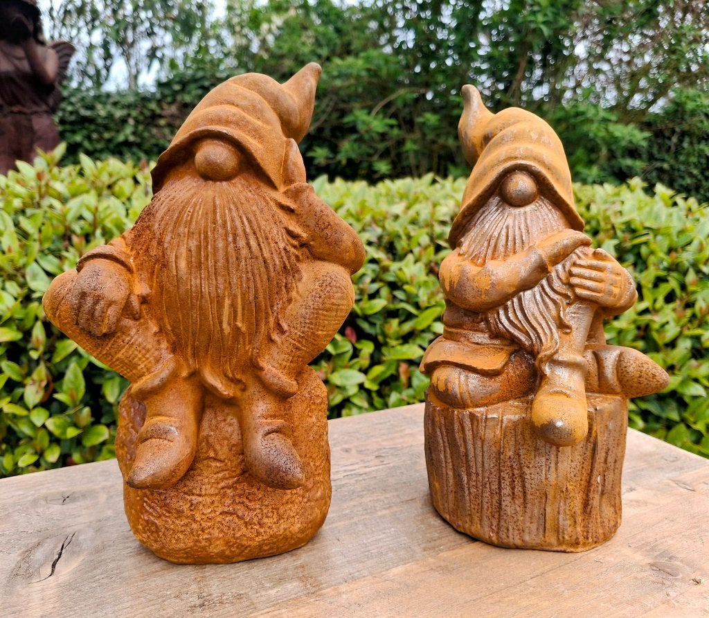 Hele leuke nieuwe gietijzeren kabouters, Tuin en Terras, Ophalen of Verzenden, Nieuw, Metaal, Tuinkabouter