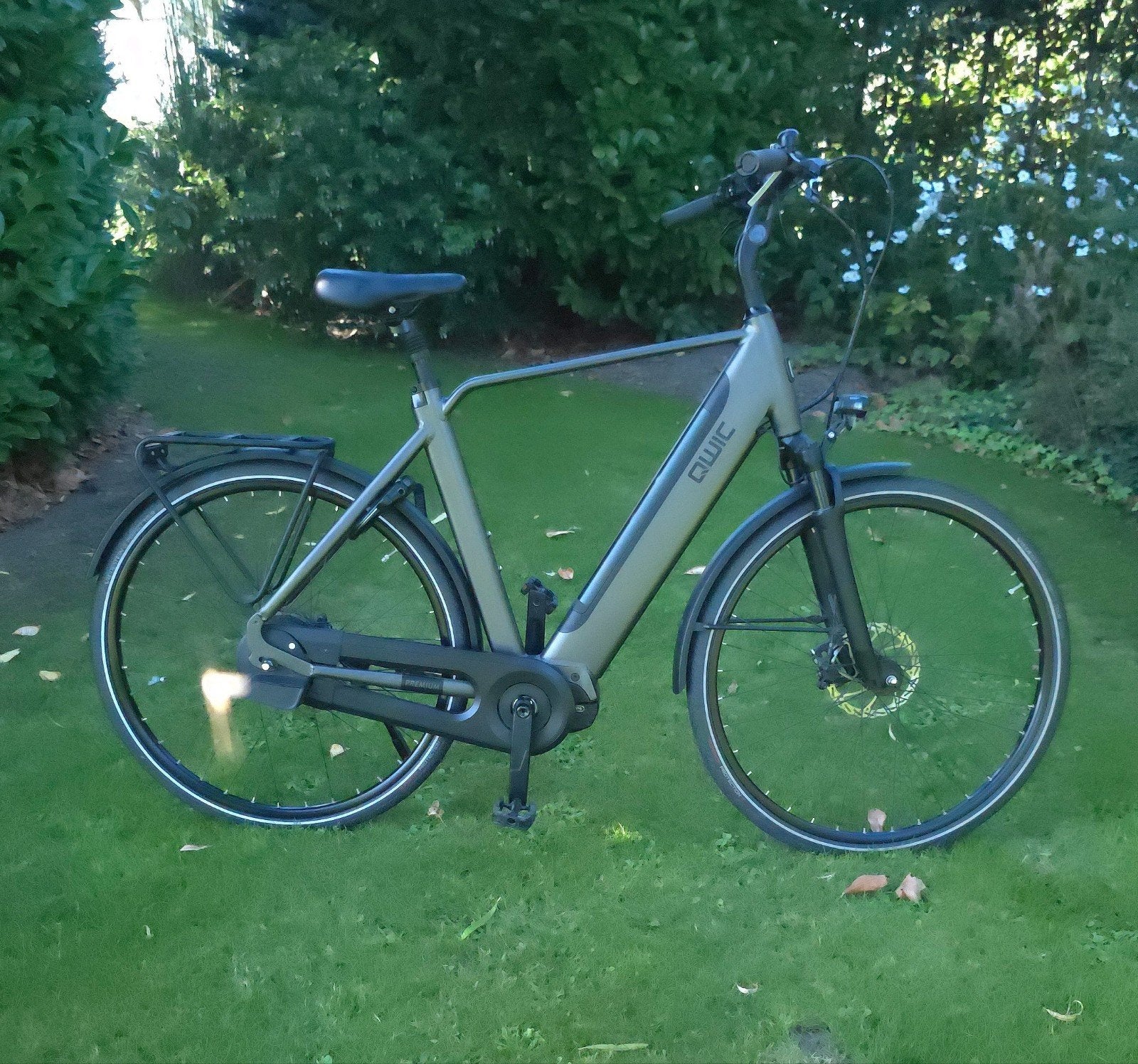 E-bike Qwic Premium Jet Black i-auto / 2023 / 678 km, Fietsen en Brommers, Qwic, Ophalen of Verzenden, Zo goed als nieuw, 59 cm of meer