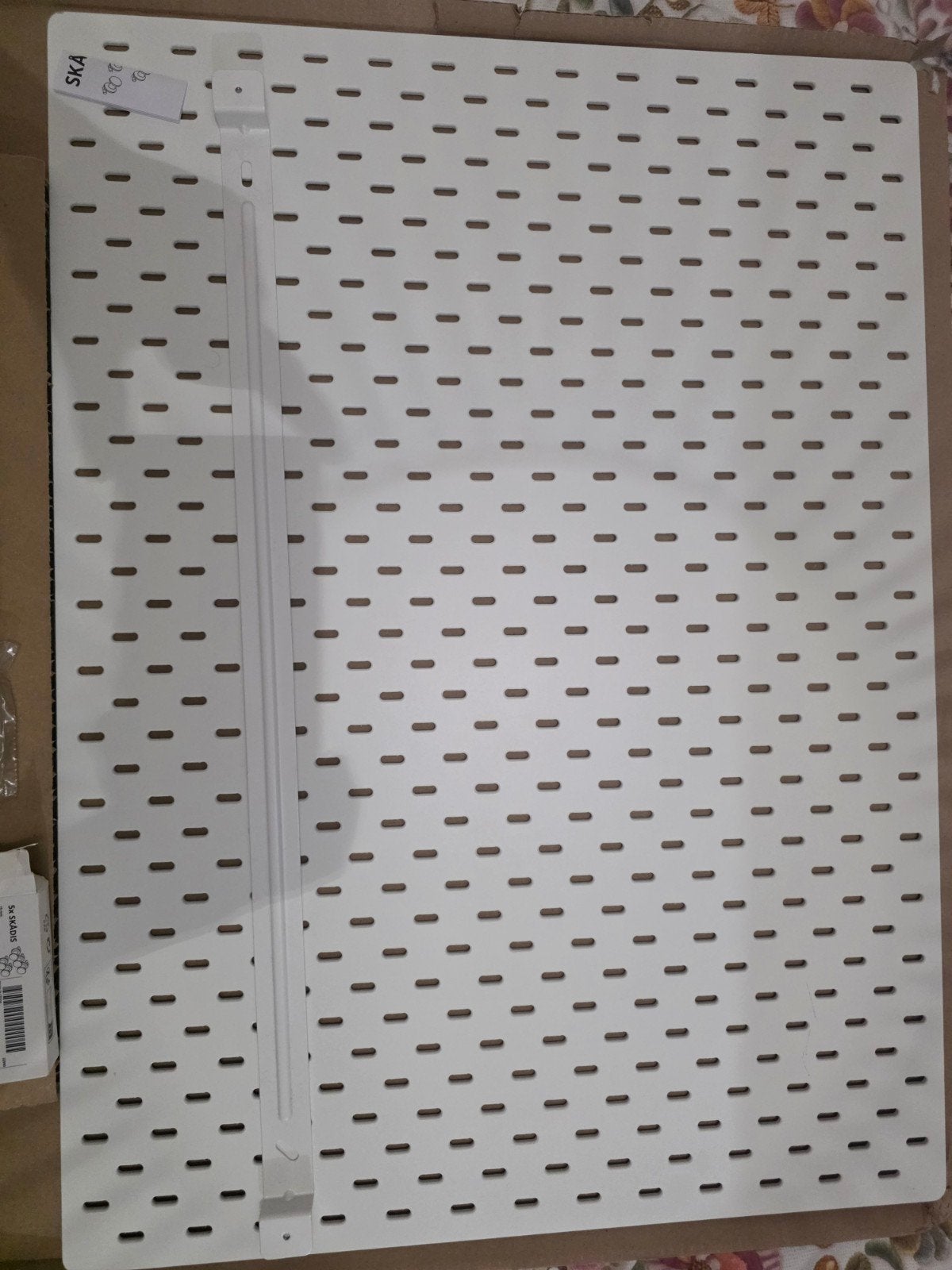 IKEA SKÅDIS Opbergbord met accessoires - Nieuw, Ophalen, Hout, Nieuw, Wandbord of Wandpaneel