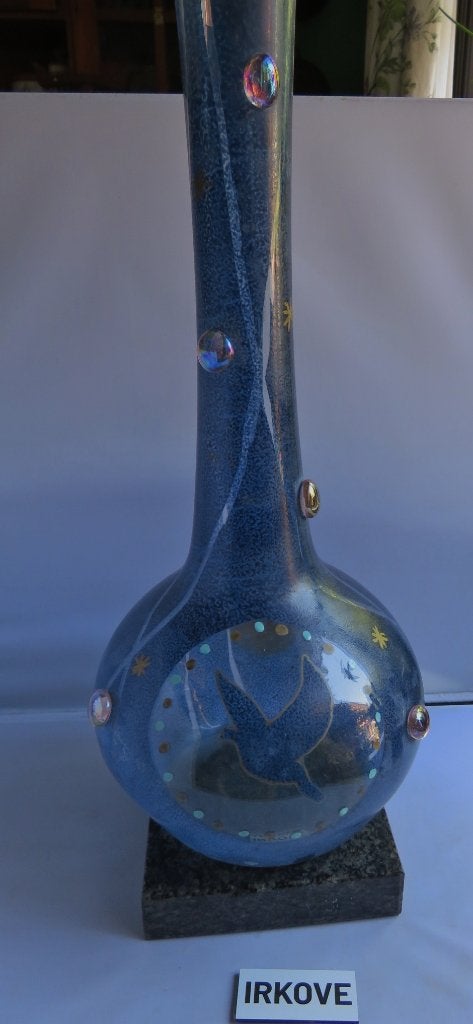 ROBUUSTE VAAS KRISTAL OP MARMER * Heel Apart! *, Handgemaakt, Blauw, Nieuw, Ophalen of Verzenden