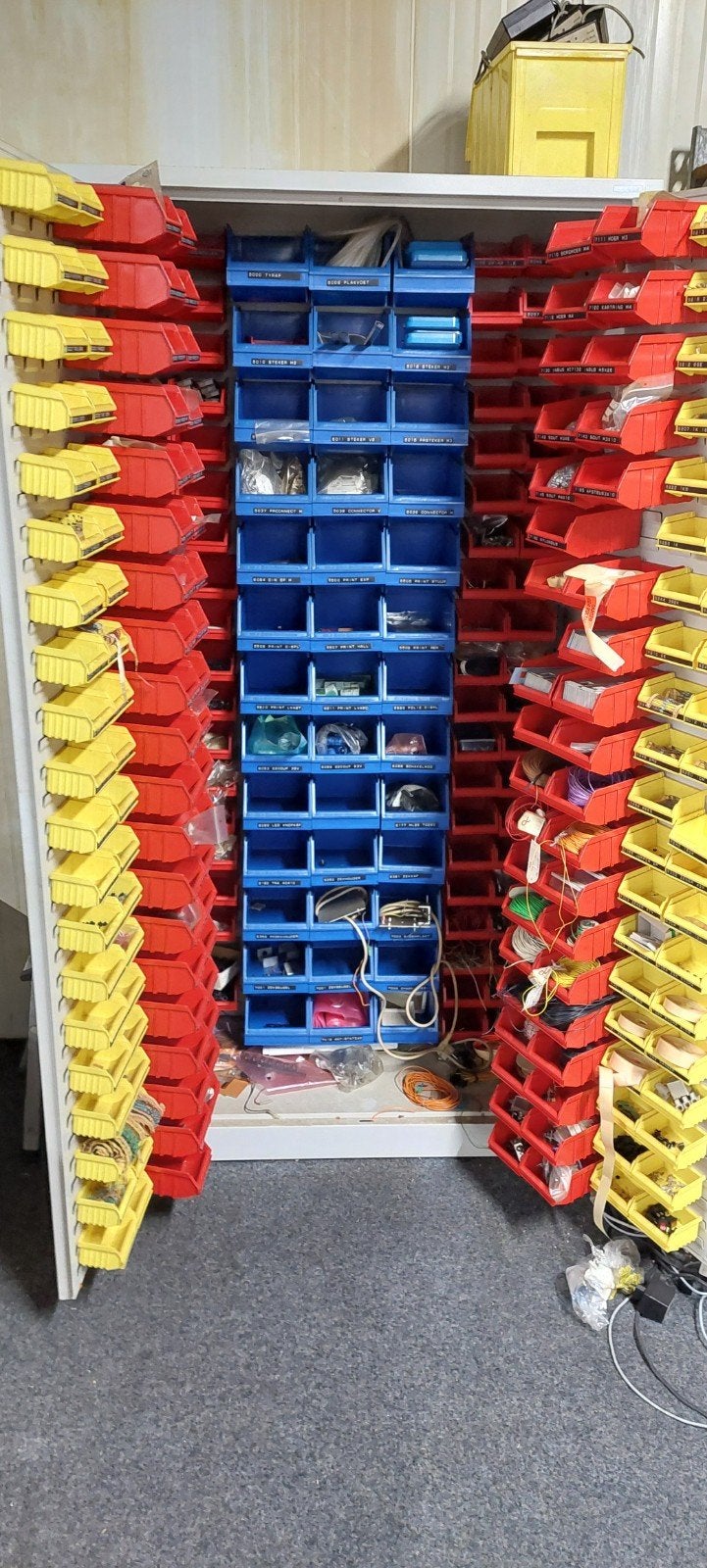 Gereedschapskast met sorteerbakken - Ideaal voor opslag, Ophalen of Verzenden, Gebruikt
