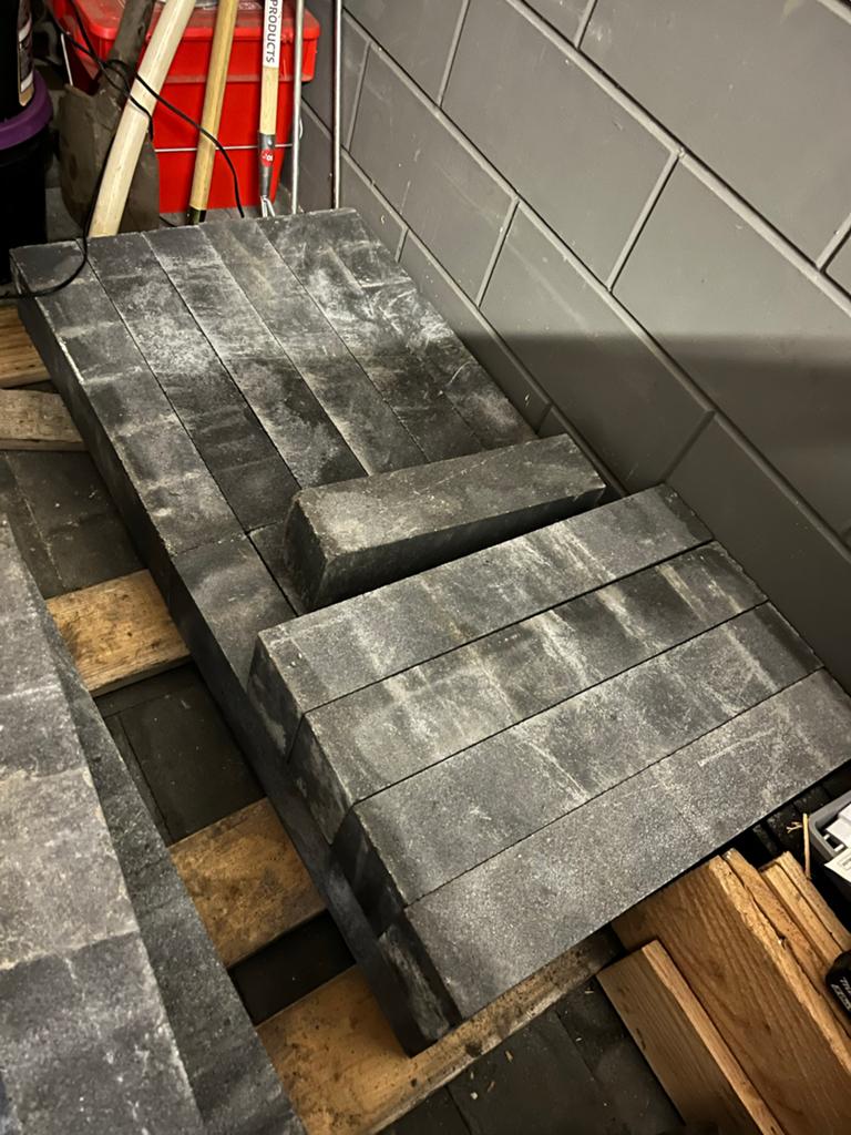 Antraciet stapelblokken 60x12x10, Ophalen, Overige typen, Nieuw, Minder dan 5 m²