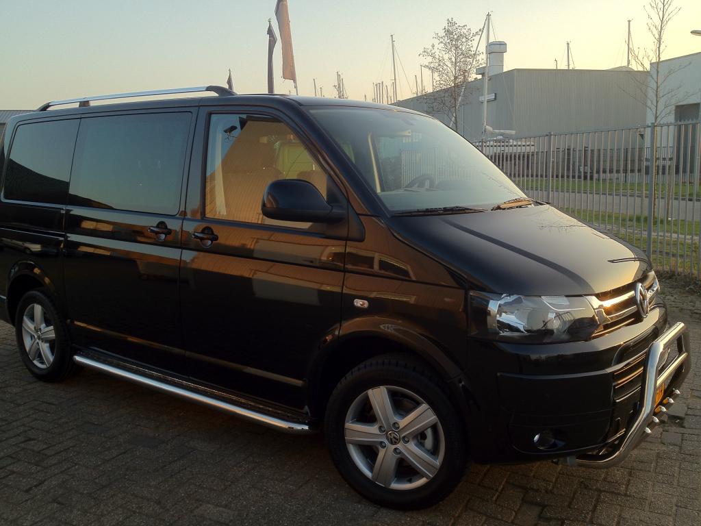 AANBIEDING T5 Sidebars met aluminium Traanplaat, Auto diversen, Tuning en Styling, Niet ingevuld, Niet ingevuld, Niet ingevuld