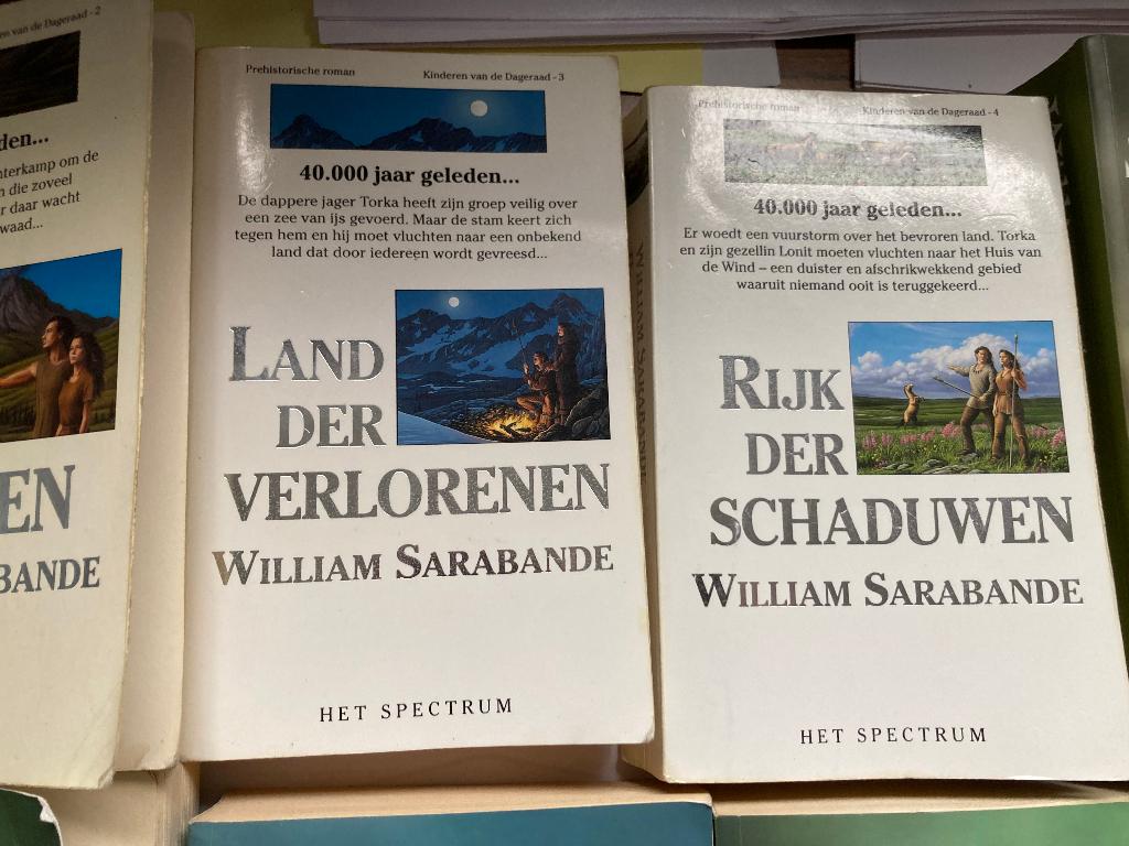 Kinderen v/d Dageraad deel 1-2-4-5 en 7 William Sarabande, Boeken, Ophalen of Verzenden, Gelezen, William Sarabande