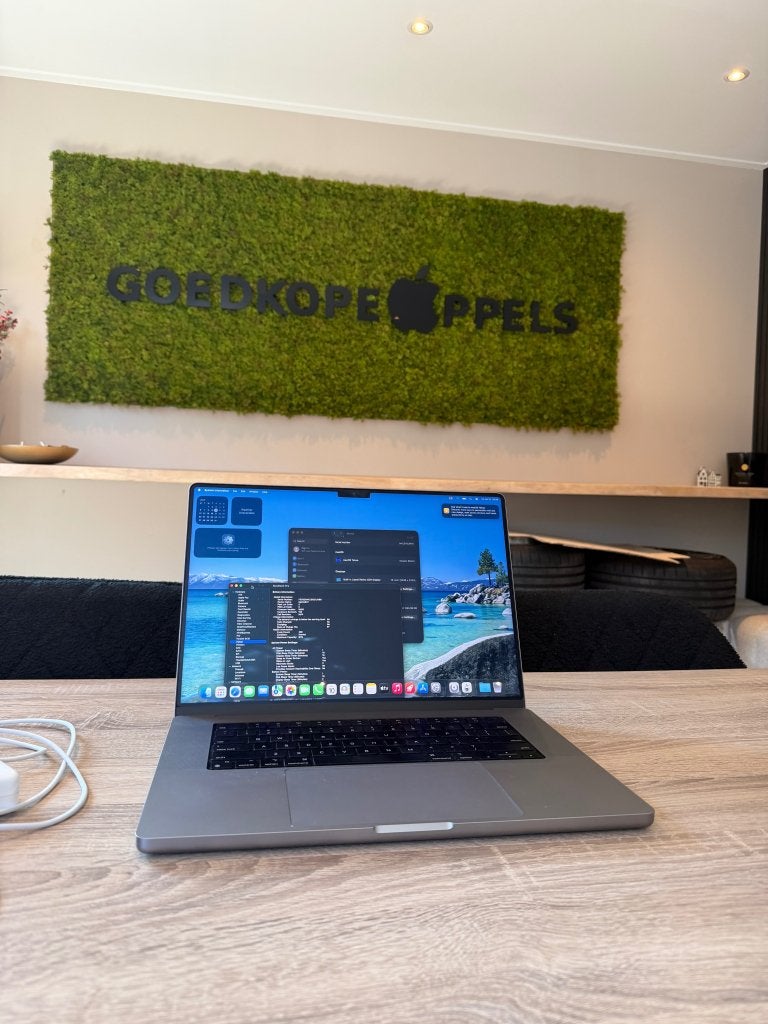 MacBook Pro 16 inch m2 32GB 512GB Space Grey, Cupertino California, Support@apple.com, 16 inch, Ophalen