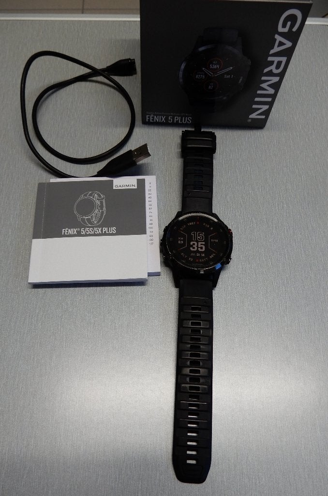 Garmin Fenix 5 plus sapphire edition, Gebruikt, Ophalen of Verzenden, Waterdicht, Hoogte