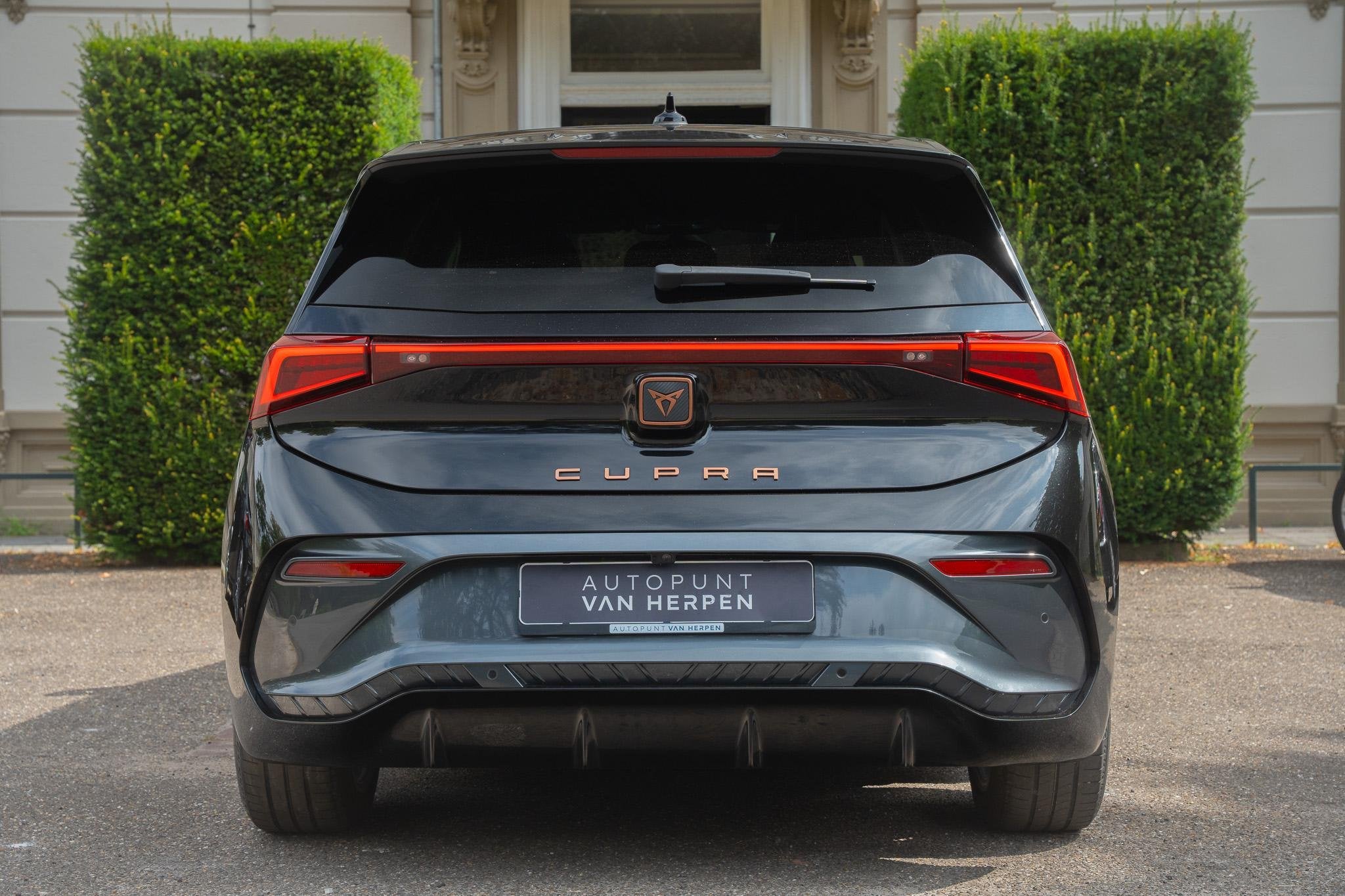 CUPRA Born Performance Limited 63 kWh 170 KW | W. POMP | 360, Auto's, Automaat, Achterwielaandrijving, Gebruikt, Alcantara