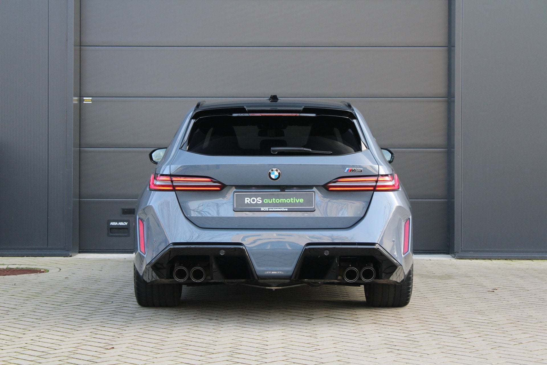 Foto 21 van BMW 5 Serie Touring M5 | KERAMISCH | BTW | M-DRIVE PROFESSIO