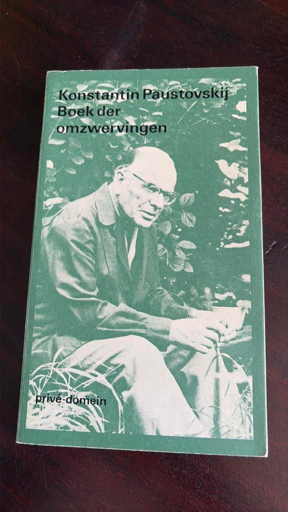 Boek der omzwervingen - Konstantin Paustovskij, Ophalen of Verzenden, Gelezen, Nederland
