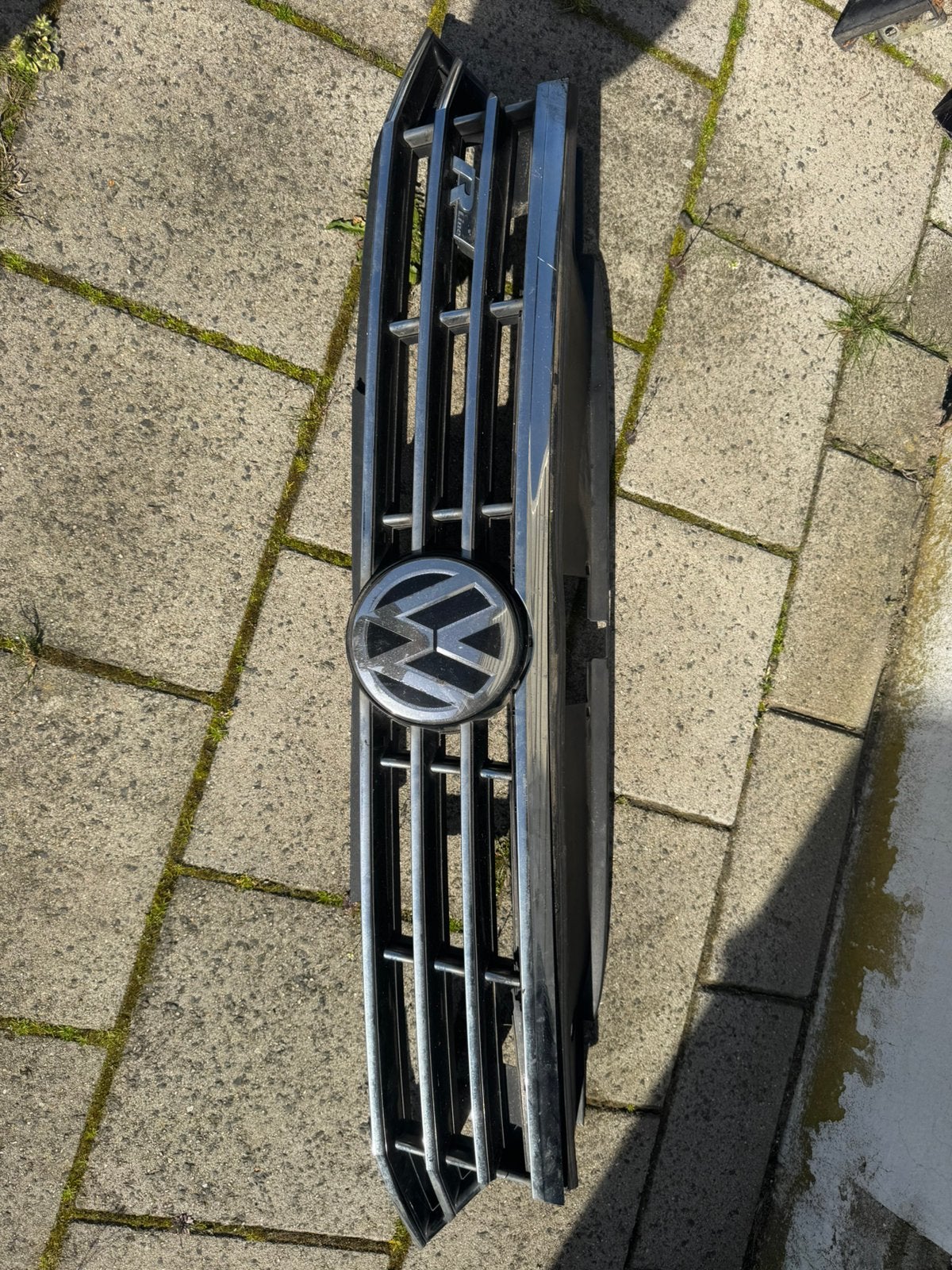Volkswagen passat grille R line, Ophalen of Verzenden
