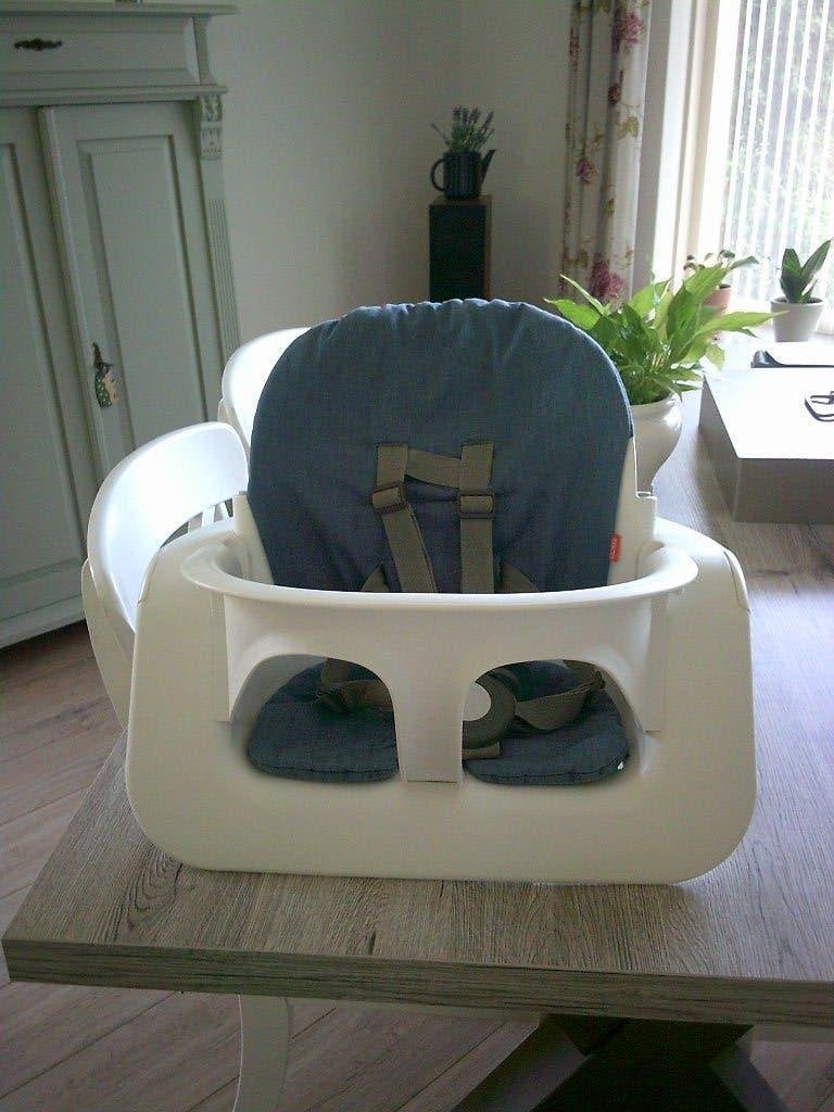 Stokke steps babyset incl. kussen en gordels, Kinderen en Baby's, Kinderstoelen, Ophalen of Verzenden, Zo goed als nieuw, Meegroeistoel