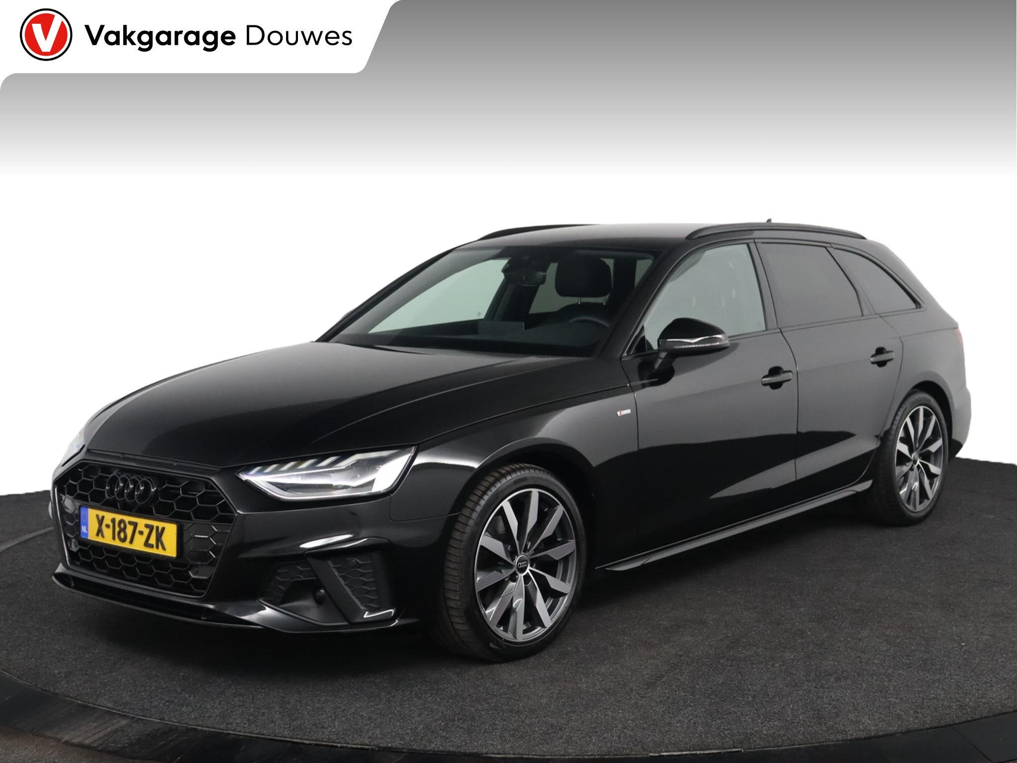 Audi A4 Avant 35 TFSI S edition Competition |NAP, Gebruikt, 4 cilinders, Zwart, Origineel Nederlands