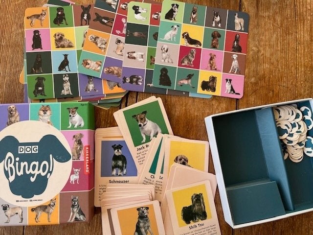 Honden-bingo(met heel veel honden foto's), Ophalen of Verzenden, Zo goed als nieuw