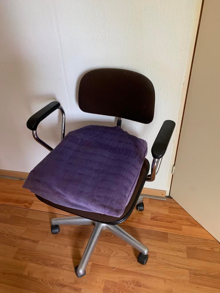 Gratis, Ophalen, Gebruikt, Bruin