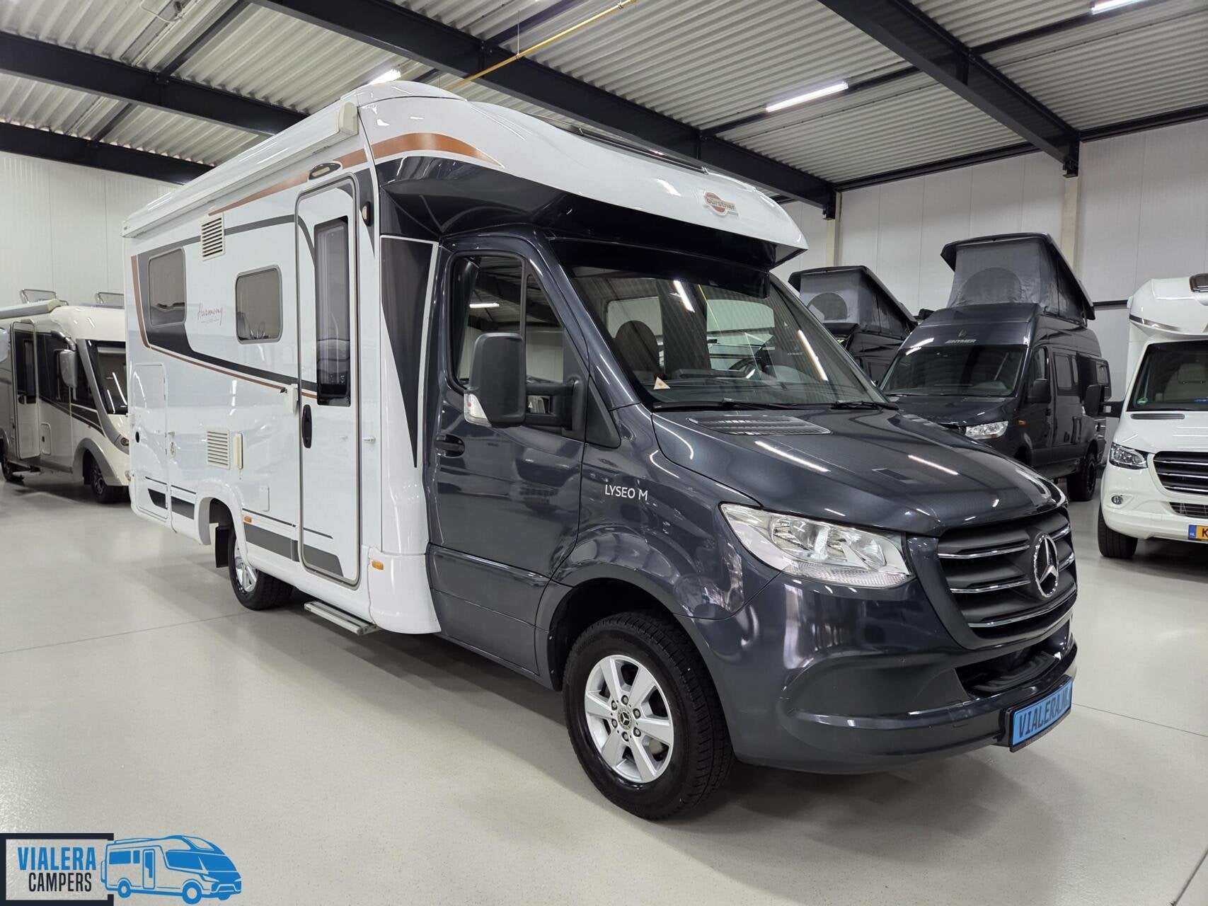 Burstner Lyseo M Harmony line 690*163pk Automaat*Vol opties!, Caravans en Kamperen, Automaat, Tot en met 2, 6 tot 7 meter, Bedrijf