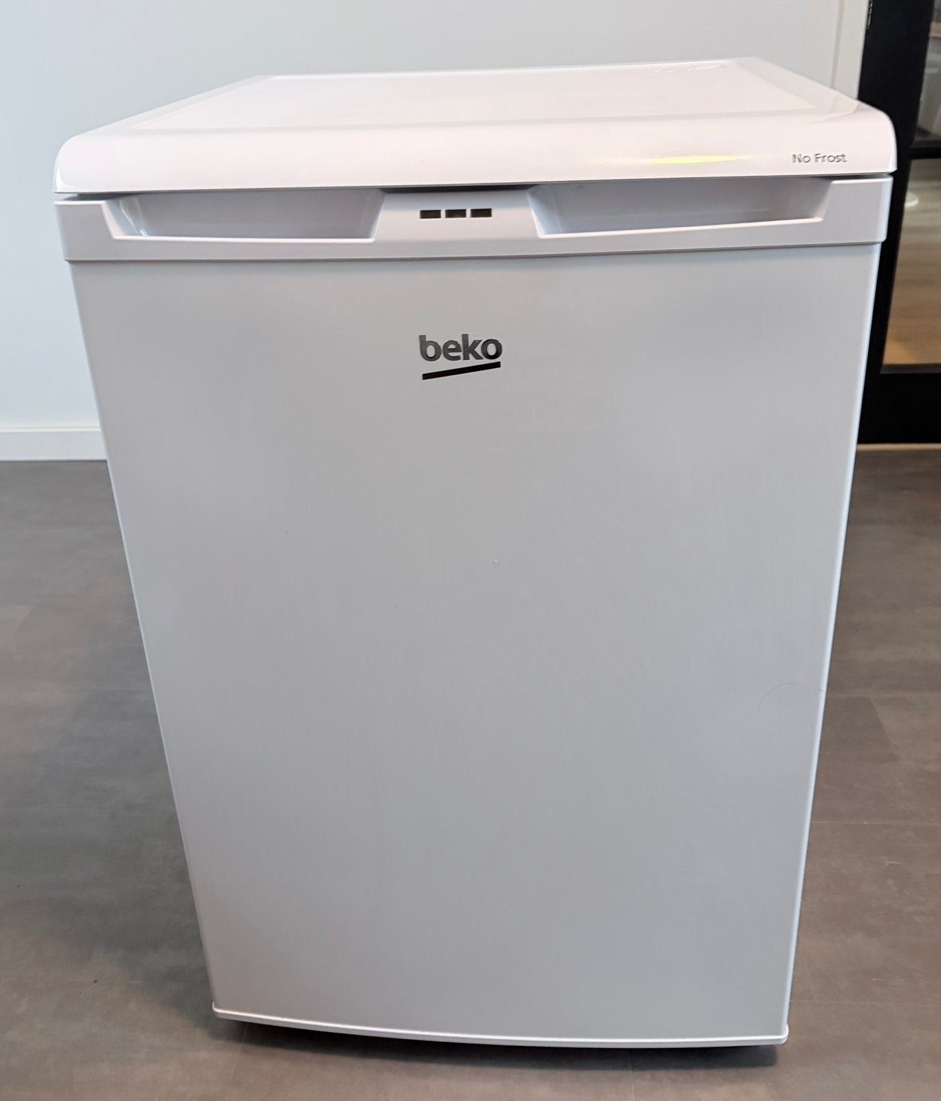 Beko tafelmodel vriezer – No Frost, Minder dan 85 cm, Minder dan 60 cm, Zo goed als nieuw, Vrijstaand
