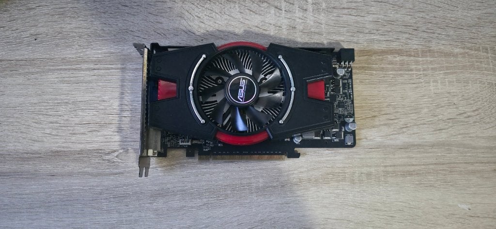 Asus GeForce GTX 550 Ti videokaart – HDMI DVI VGA, Computers en Software, PCI-Express 3, HDMI, Ophalen of Verzenden, Nvidia