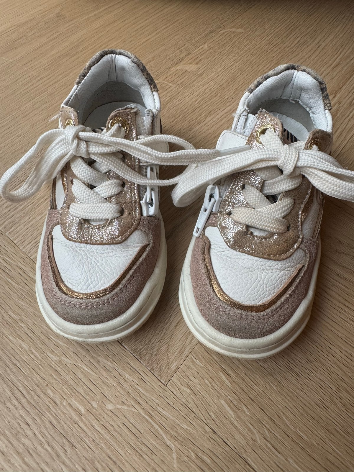 Develab sneakers maat 22, Ophalen of Verzenden, Gebruikt, Jongen of Meisje, Schoenen