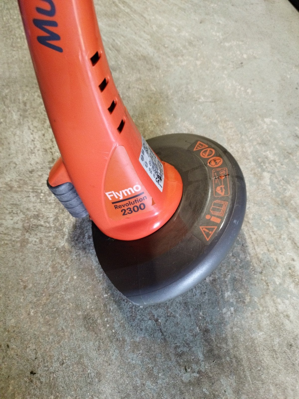 Flymo Revolution 2300 Elektrische Grastrimmer, Ophalen, Gebruikt, Flymo, 30 tot 50 cm