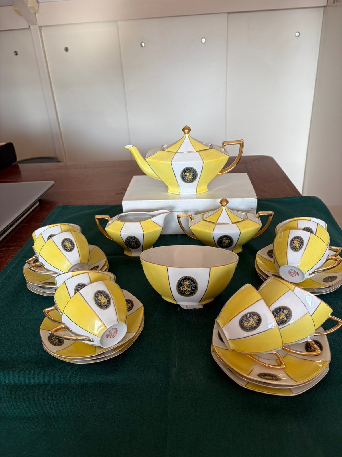 Art deco theeservies, Rudolf Kampf, Ophalen