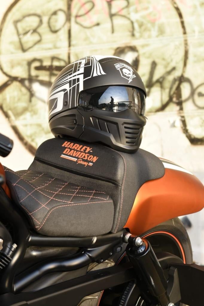 Harley-Davidson V-rod muscle, Motoren, Motoren | Harley-Davidson, 2 cilinders, Chopper, Particulier, Meer dan 35 kW