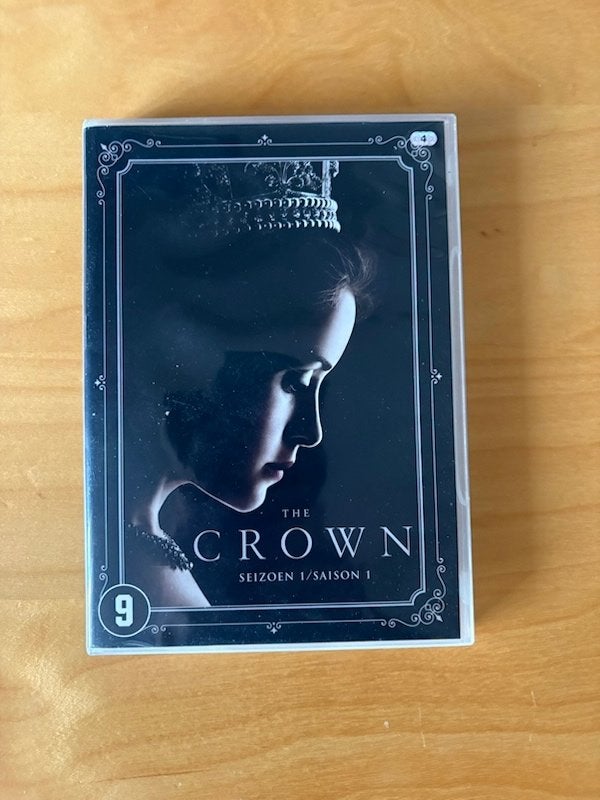 The Crown, Engels, Nederlands, Ophalen of Verzenden, Zo goed als nieuw