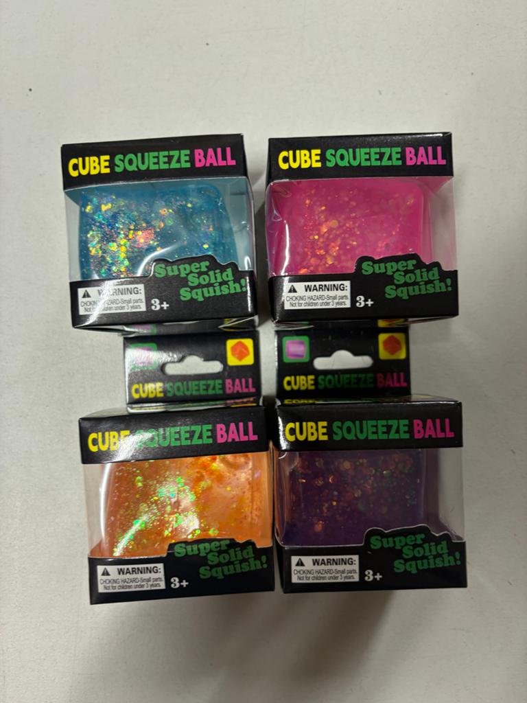 Cube Squeeze Ball - Super Solid Squish! (Diverse kleuren), Verzenden, Jongen of Meisje, Nieuw, V