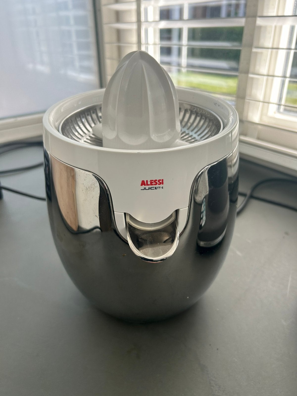 Allesi sinasappelpers, Minder dan 1 liter, Ophalen of Verzenden, Zo goed als nieuw, 3 snelheden of meer