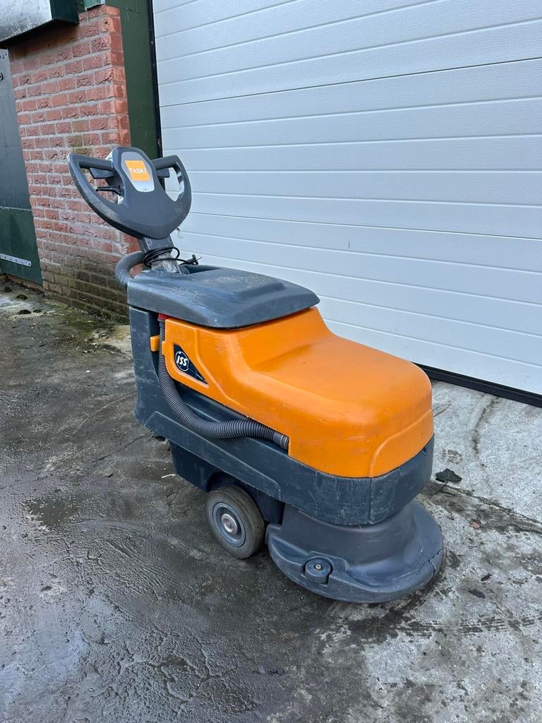 ISS Schrobmachine, Huis en Inrichting, Schoonmaakartikelen, Ophalen, Overige typen