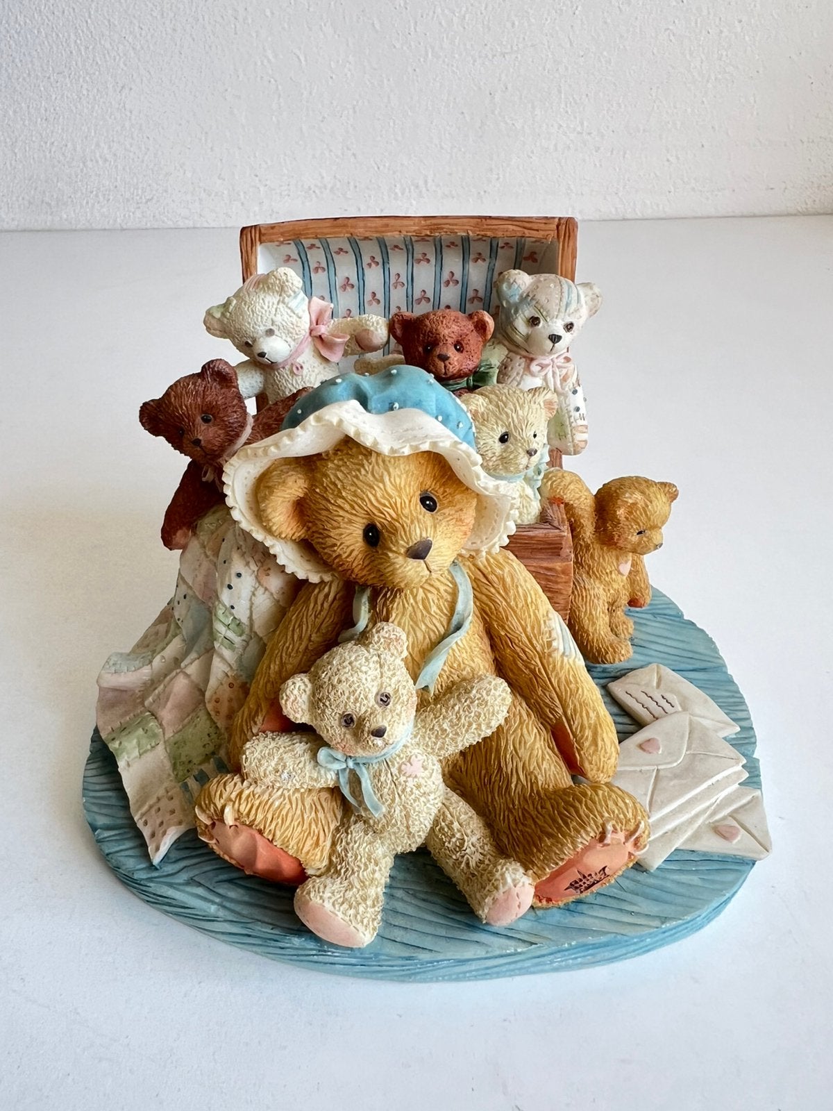 Cherished Teddies TASHA Grandmother's Attic Limited edition, Ophalen of Verzenden, Zo goed als nieuw, Beeldje, Cherished Teddies