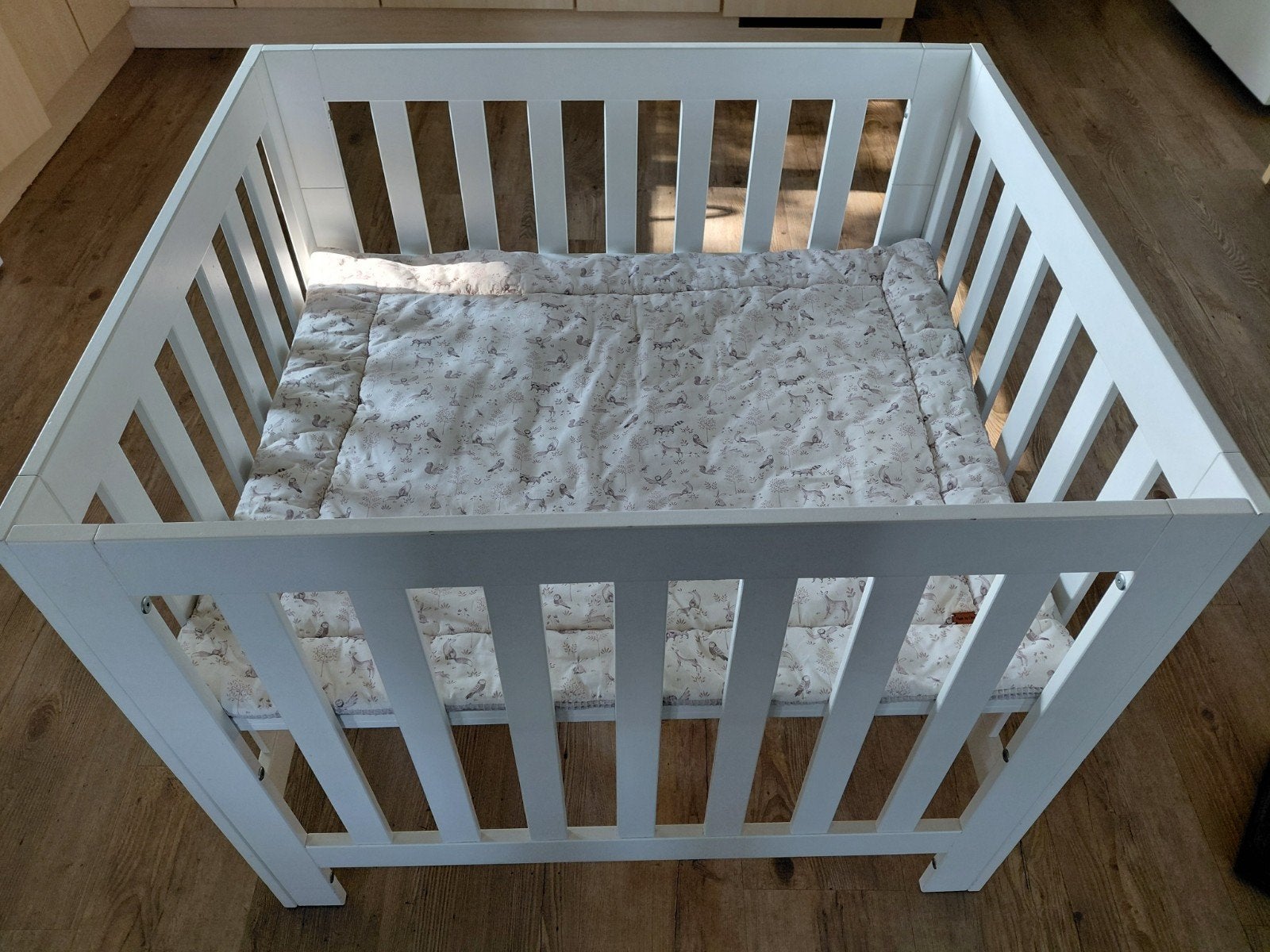 Witte box 80x90cm (exclusief boxkleed), Kinderen en Baby's, Boxen, Ophalen, Gebruikt, Vierkant, In hoogte verstelbaar