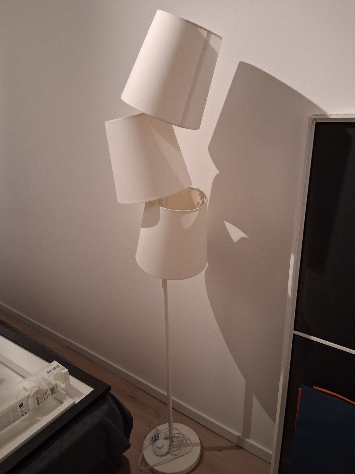 Diverse lampen: vloerlamp, IKEA plafondspots, LED bureaulamp, Ophalen