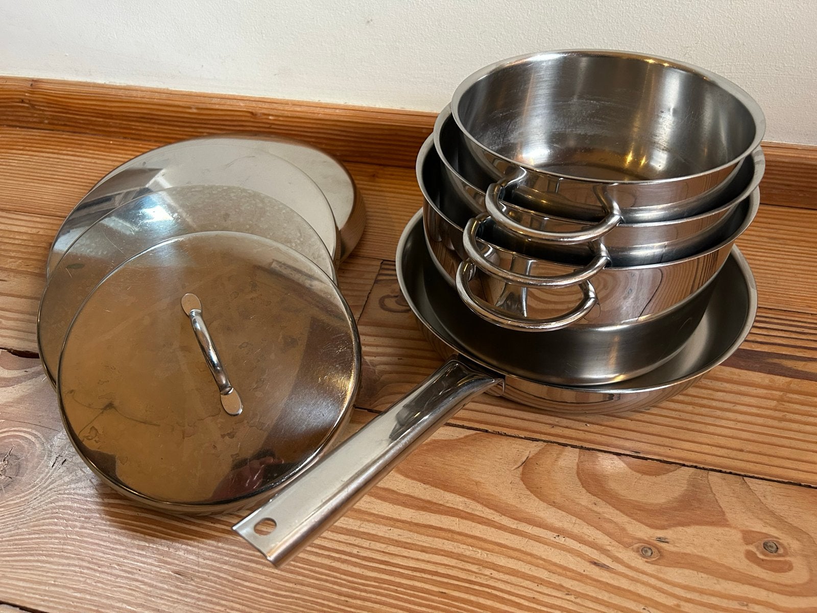 Sigg Caloterm Pannenset 18, 20, 22 cm en koekenpan, Gebruikt, Met handvatten, Pannenset, Ophalen of Verzenden