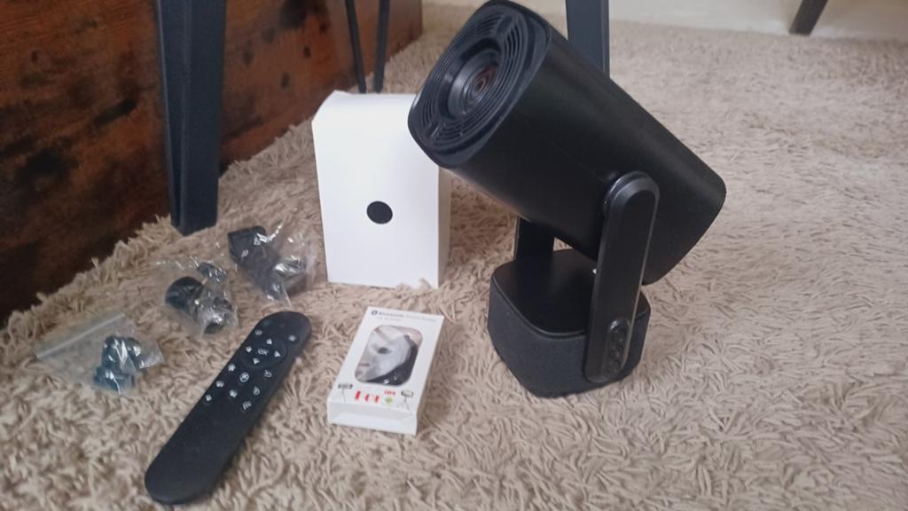 Beamer 4K android/ios leuk voor WK2026, Ophalen of Verzenden, Nieuw, LED, Ultra HD (4K)