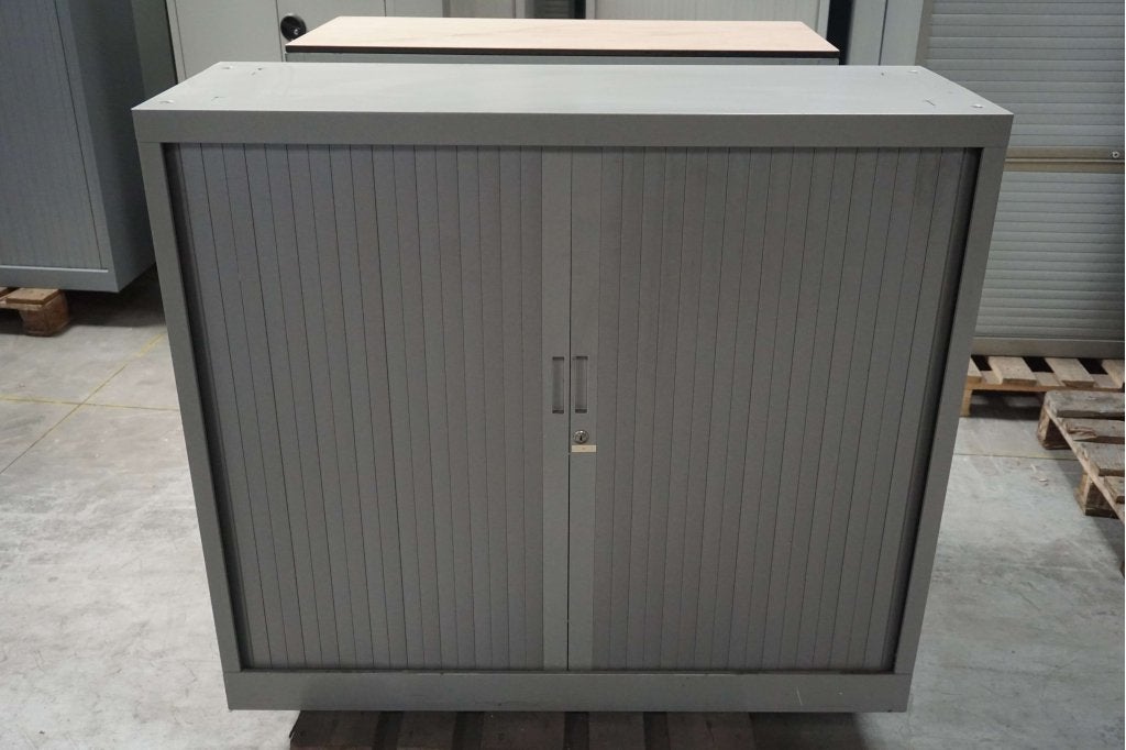 Archiefkast roldeurkast garagekast kantoorkast voorraadkast
