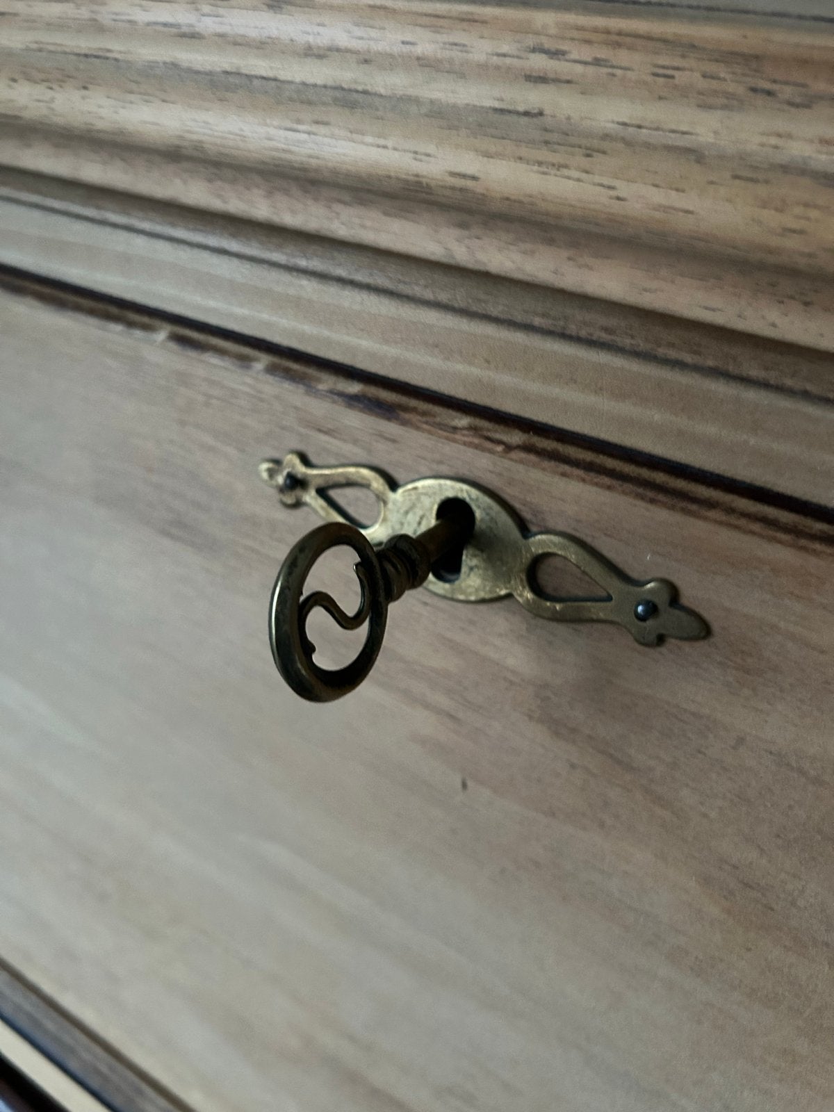Prachtige secretaire, multifunctioneel meubel, Ophalen
