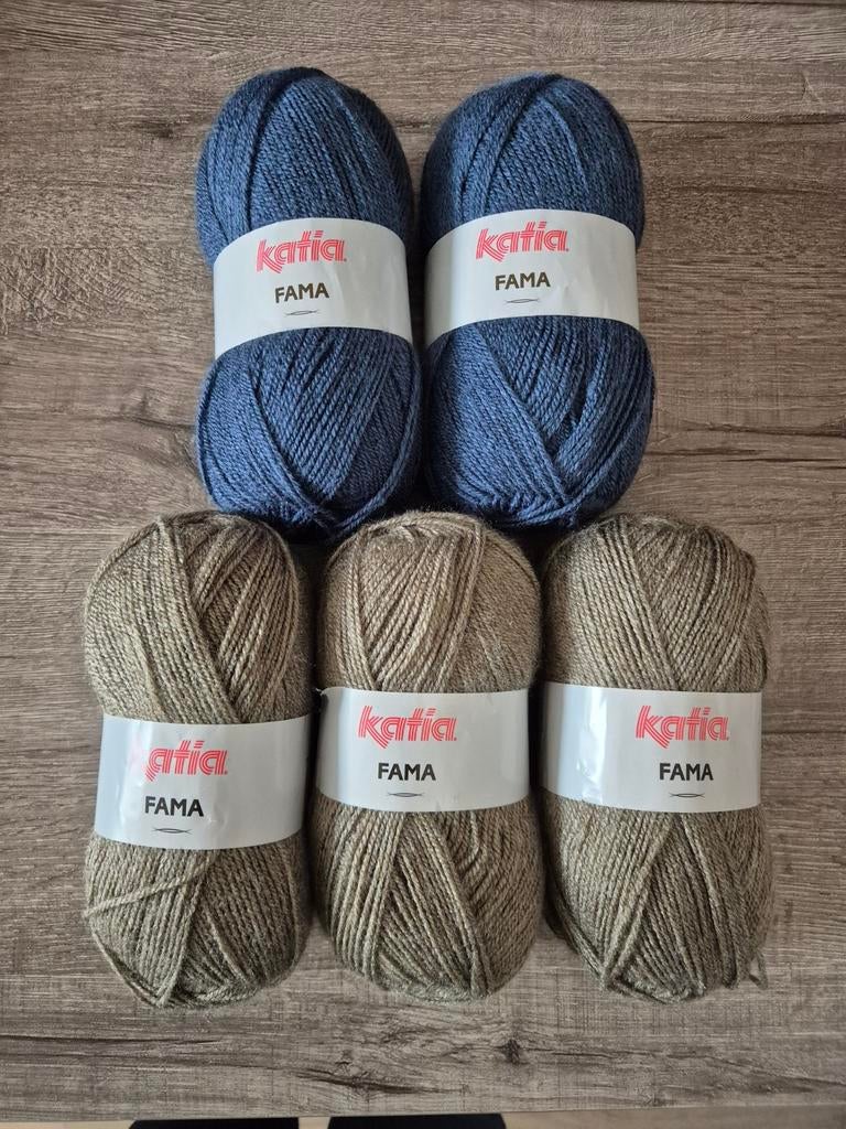 5 Bollen Katia Fama, Ophalen of Verzenden, Nieuw, Breien of Haken, Wol of Garen