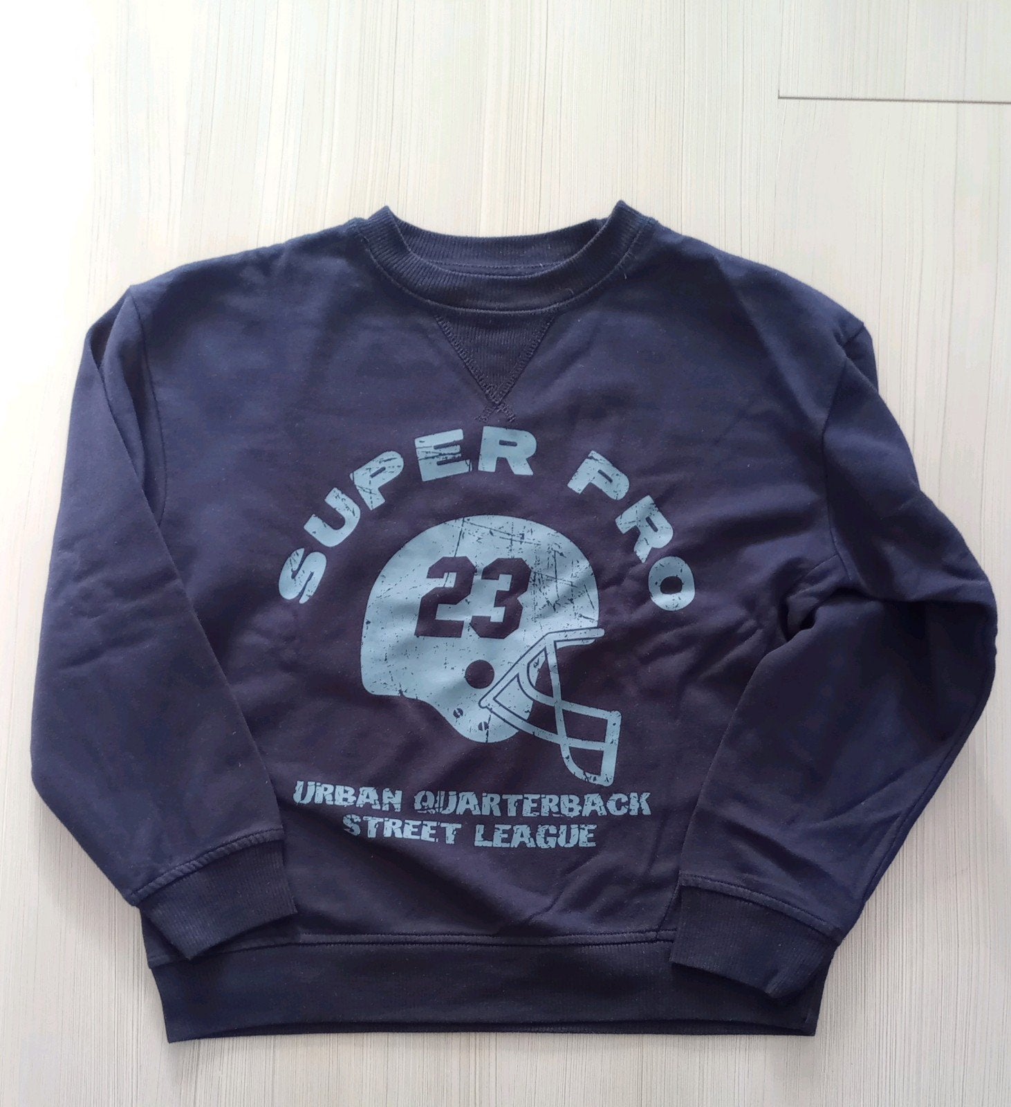 Donkerblauwe trui met 'SUPER PRO' opdruk - Maat 146/152, Kinderen en Baby's, Gebruikt, Trui of Vest, Ophalen of Verzenden, Onbekend