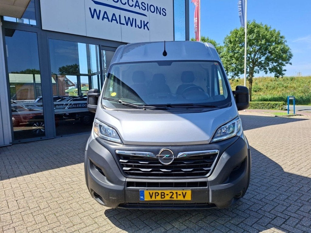 Opel MOVANO 2.2D 140 L4H2 EDITION ZWAAR AIRCO NAVI PDC-CAMER, Voorwielaandrijving, 4 cilinders, 2065 kg, Wit